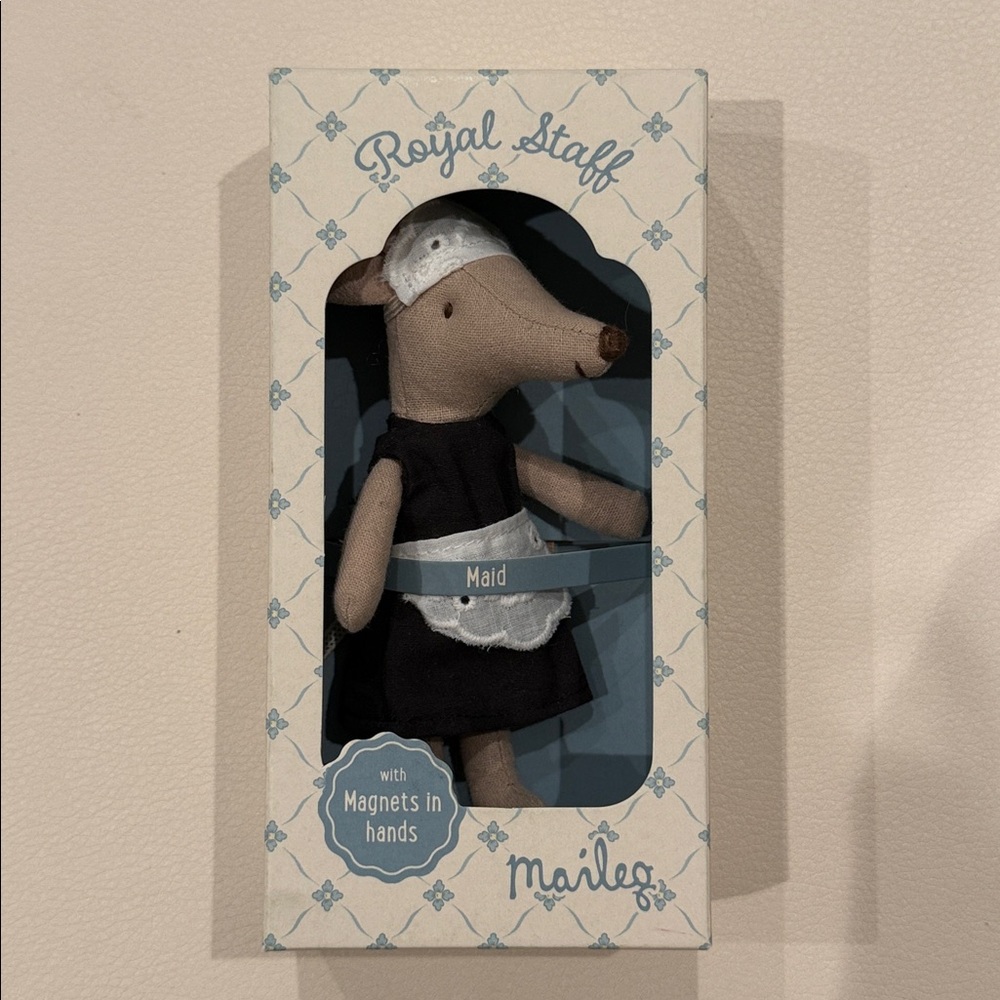 Maileg Royal Staff Mouse (Maid)